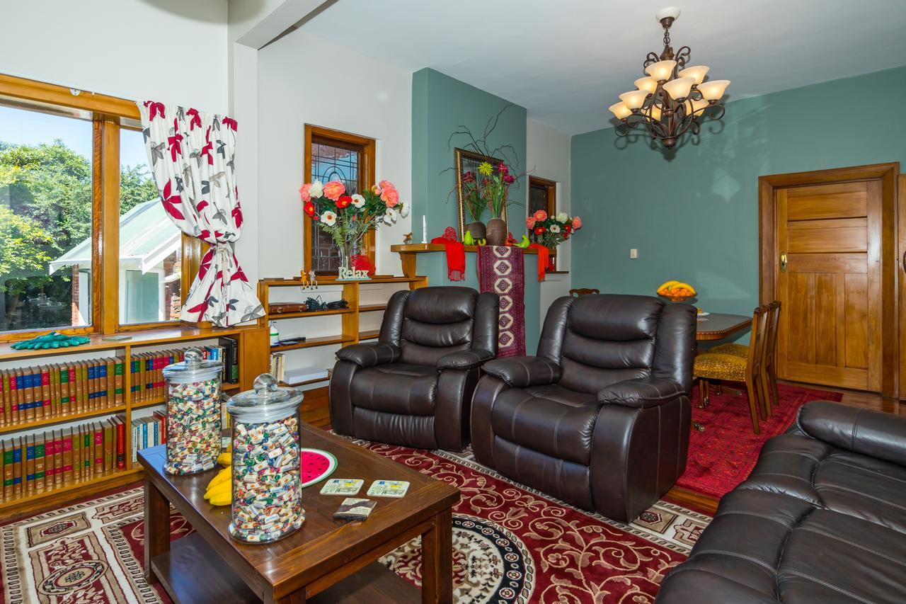 The Sanctuary & Spa Plus Free Breakfast Timaru Exterior foto