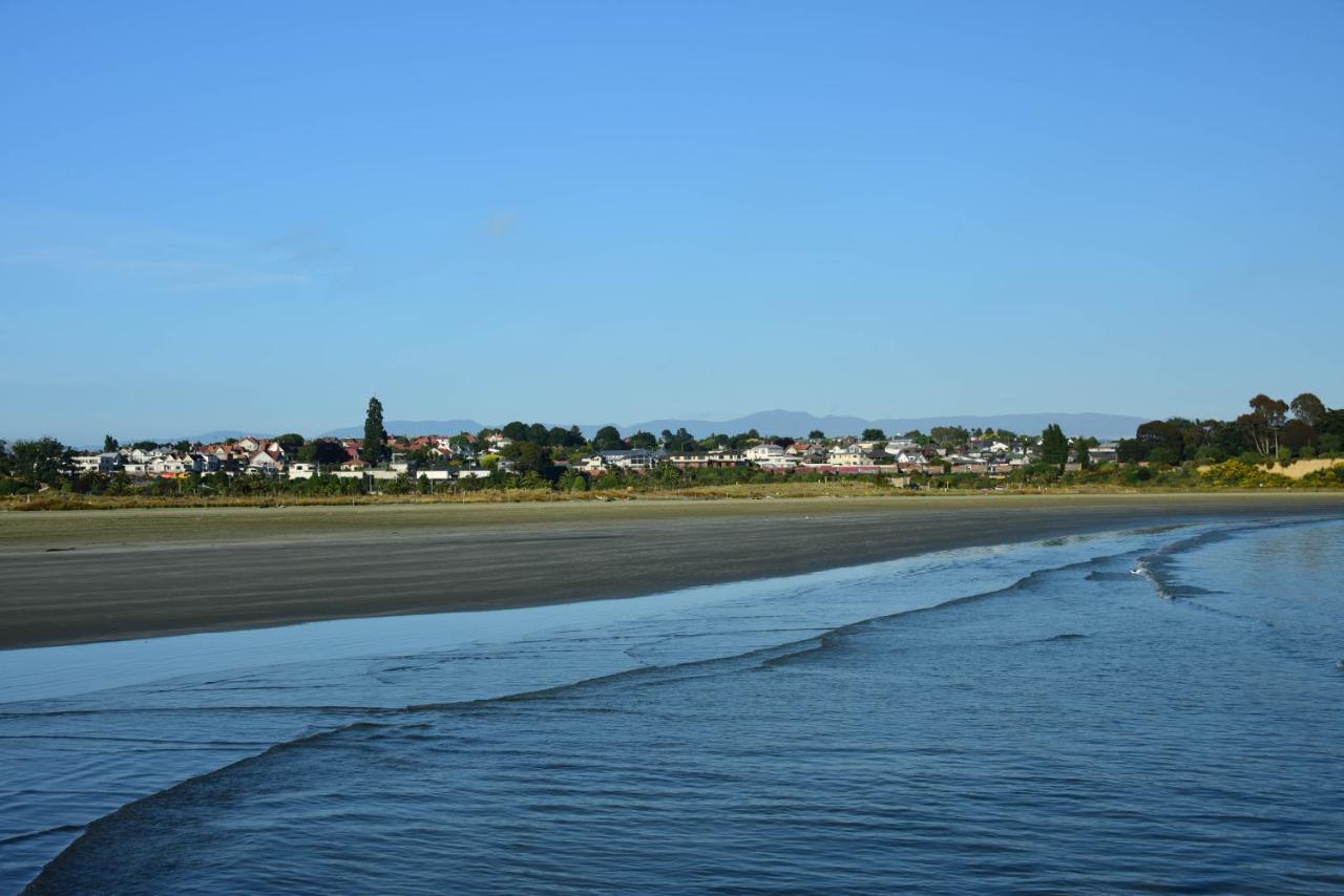 The Sanctuary Beach Side And Spa Timaru Exterior foto